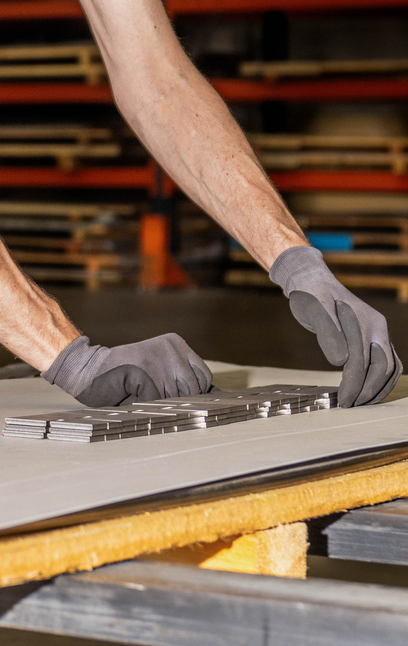 STTC-homme-qui-travaille